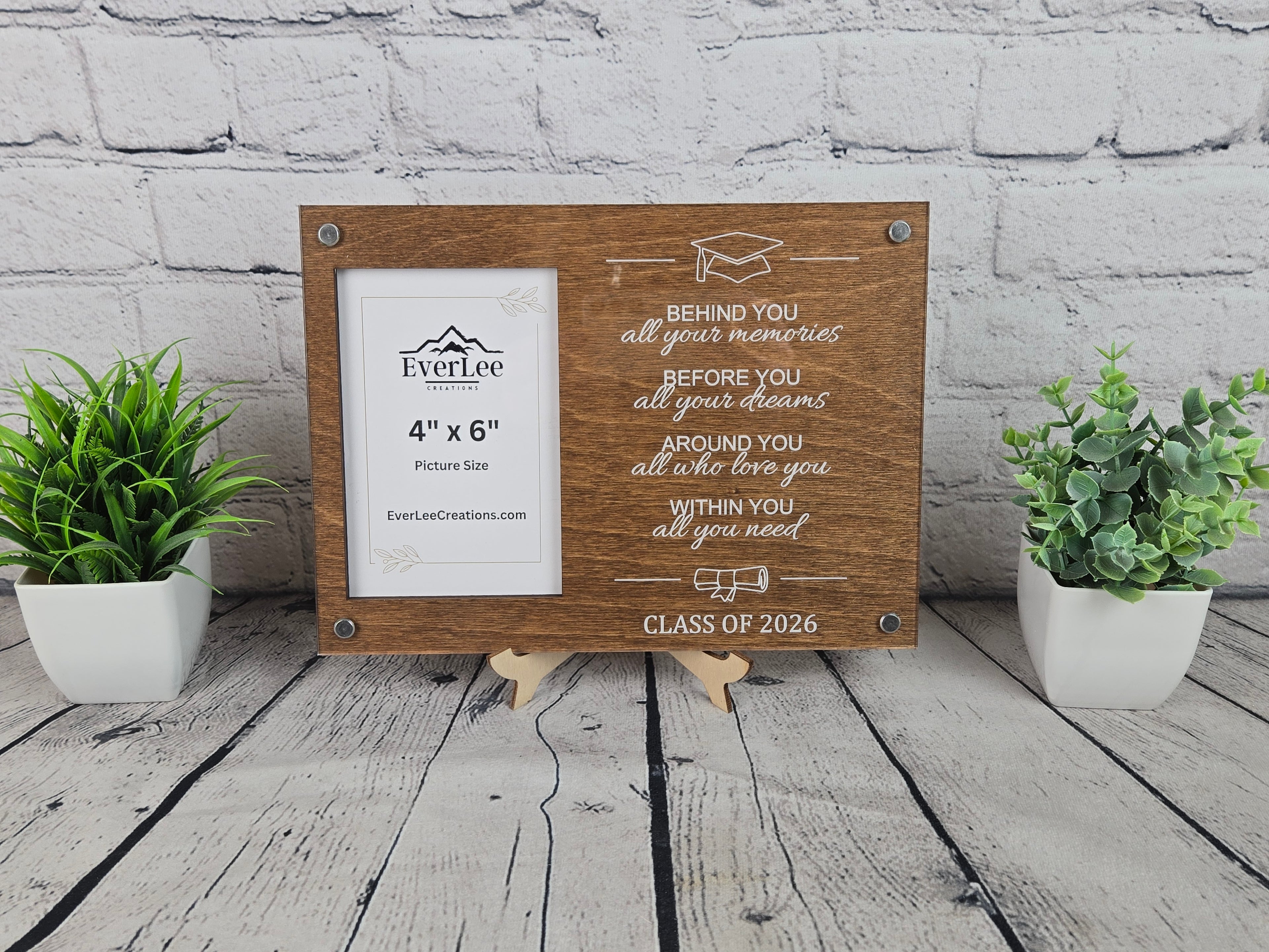 Graduation Frame