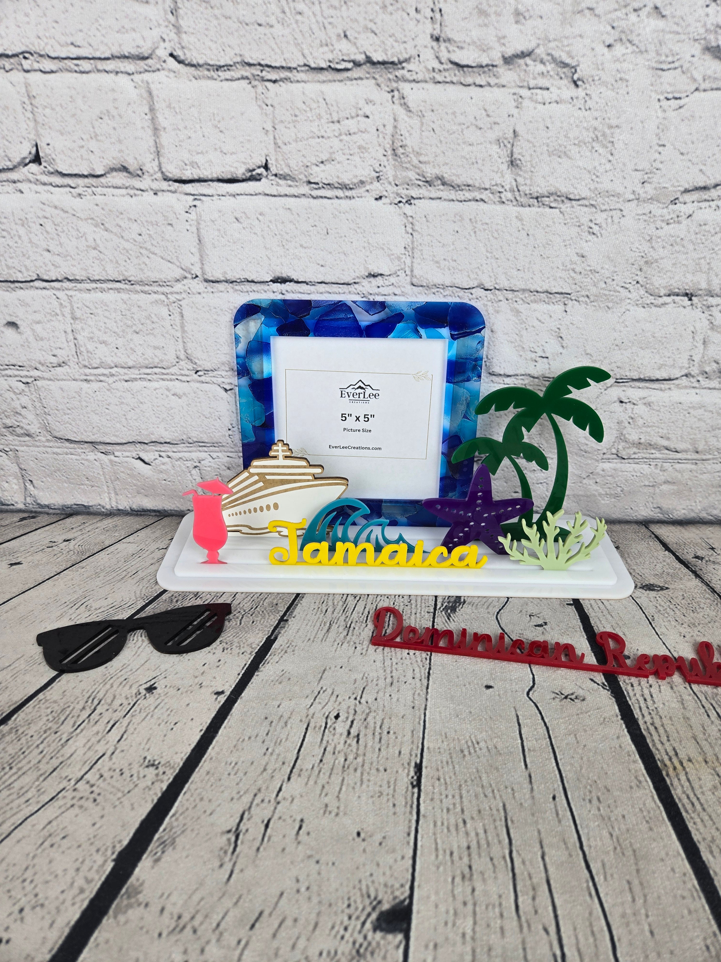 Cruise Memories Interchangeable Photo Frame